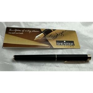 Estate Sheaffer USA Black & Gold 14K Nib Fountain Pen! 34